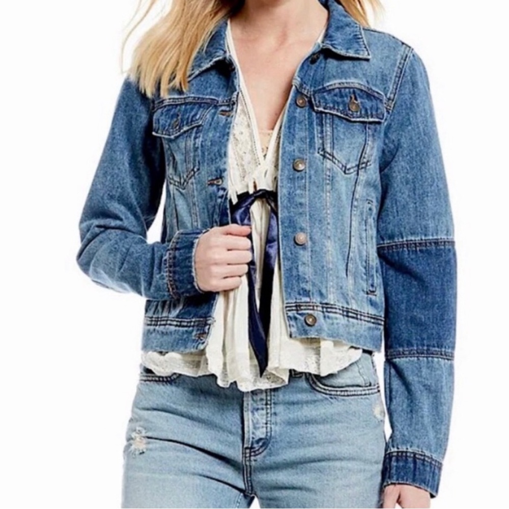 Free People Patchwork Denim Ndigo Combo Cropped Long Sleeve XSmall Jean Jacket